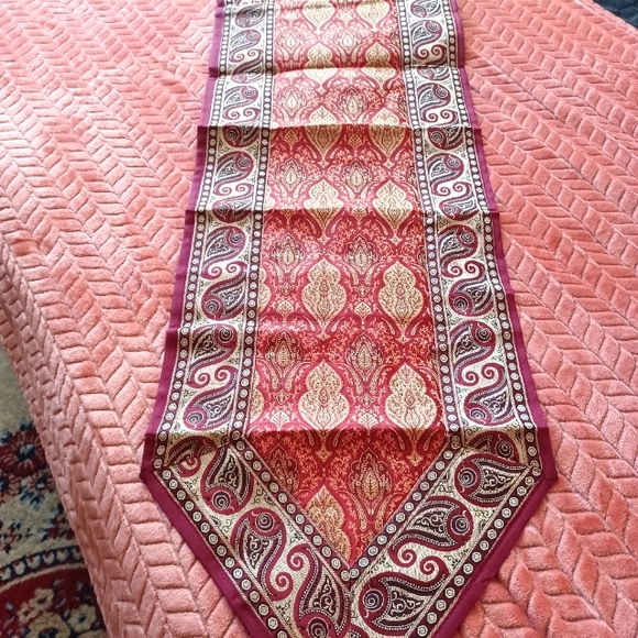 Dinner set - Picture 2 of 3